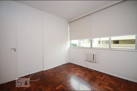 Apartamento à venda com 97m², 3 quartos e 1 vaga Apartamento à venda com 97m², 3 quartos e 1 vagaQuarto 2