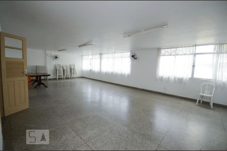 Apartamento à venda com 97m², 3 quartos e 1 vaga Apartamento à venda com 97m², 3 quartos e 1 vagaÁrea comum - Salão de festas