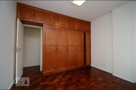 Quarto 1 de apartamento à venda com 3 quartos, 97m² em Icaraí, Niterói