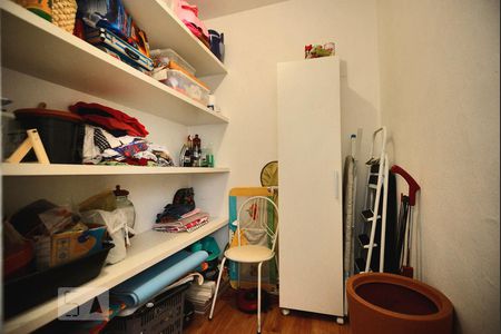 Apartamento para alugar com 100m², 2 quartos e 1 vagaQuarto de Serviço