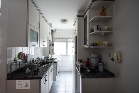 Apartamento à venda com 60m², 2 quartos e 1 vagaCozinha