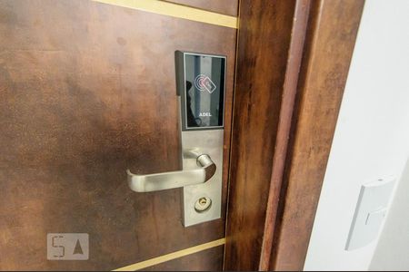 Apartamento à venda com 51m², 1 quarto e 1 vaga Apartamento à venda com 51m², 1 quarto e 1 vagaFechadura Eletrônica