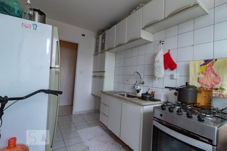 Apartamento para alugar com 80m², 2 quartos e 1 vaga Apartamento para alugar com 80m², 2 quartos e 1 vagaCozinha