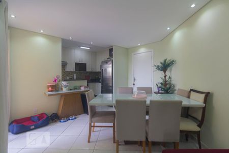 Sala de apartamento para alugar com 3 quartos, 60m² em Jardim Marajoara, São Paulo