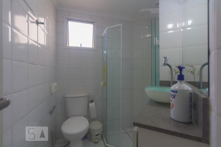 Banheiro de apartamento para alugar com 3 quartos, 60m² em Jardim Marajoara, São Paulo