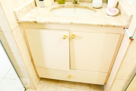 Casa para alugar com 100m², 2 quartos e sem vaga Casa para alugar com 100m², 2 quartos e sem vagaBanheiro Suíte