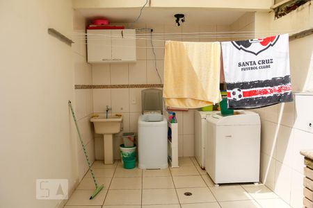 Casa para alugar com 100m², 2 quartos e sem vaga Casa para alugar com 100m², 2 quartos e sem vagaÁrea de Serviço