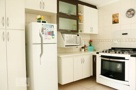 Casa para alugar com 100m², 2 quartos e sem vaga Casa para alugar com 100m², 2 quartos e sem vagaCozinha