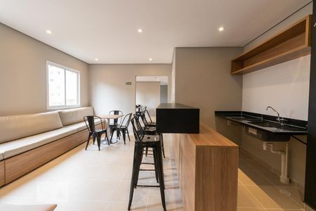 Apartamento à venda com 40m², 2 quartos e 1 vaga Apartamento à venda com 40m², 2 quartos e 1 vagaÁrea comum - Salão de festas