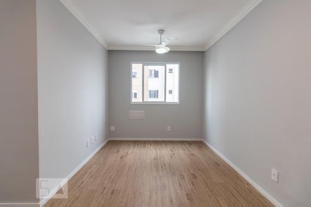 Sala de apartamento à venda com 2 quartos, 40m² em Sítio da Figueira, São Paulo