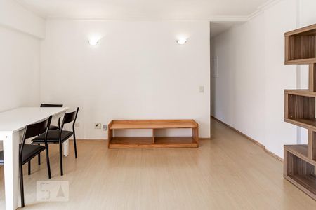 Sala de apartamento à venda com 2 quartos, 66m² em Itaim Bibi, São Paulo