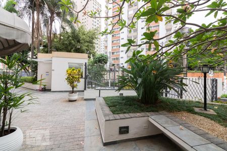 Apartamento à venda com 110m², 3 quartos e 1 vaga Apartamento à venda com 110m², 3 quartos e 1 vagaPortaria