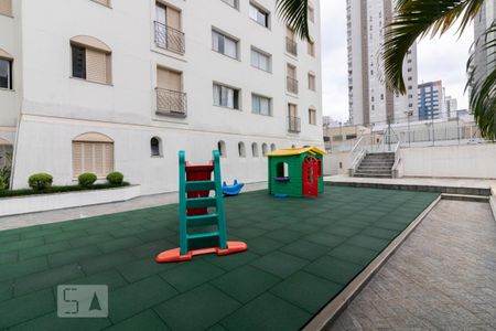 Apartamento à venda com 110m², 3 quartos e 1 vaga Apartamento à venda com 110m², 3 quartos e 1 vagaÁrea Comum - Playground
