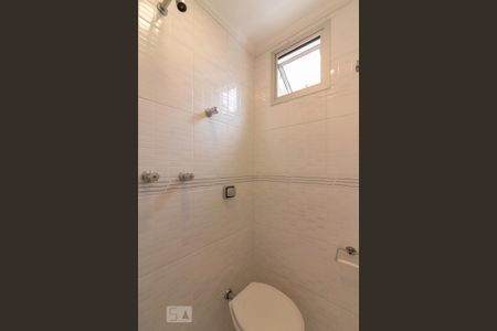 Apartamento à venda com 110m², 3 quartos e 1 vaga Apartamento à venda com 110m², 3 quartos e 1 vagaBanheiro de Serviço