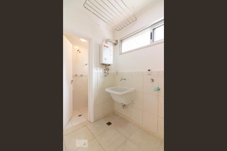 Apartamento à venda com 110m², 3 quartos e 1 vaga Apartamento à venda com 110m², 3 quartos e 1 vagaÁrea de Serviço