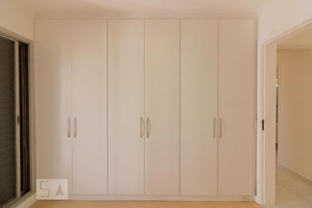 Apartamento à venda com 110m², 3 quartos e 1 vaga Apartamento à venda com 110m², 3 quartos e 1 vagaQuarto 3