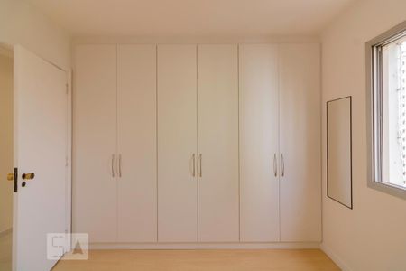 Apartamento à venda com 110m², 3 quartos e 1 vaga Apartamento à venda com 110m², 3 quartos e 1 vagaQuarto 2