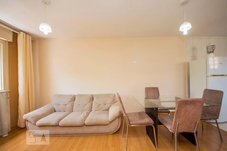 Sala de apartamento à venda com 2 quartos, 70m² em Rio Branco, Porto Alegre