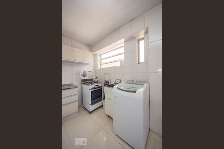 Apartamento à venda com 70m², 2 quartos e sem vaga Apartamento à venda com 70m², 2 quartos e sem vagaCozinha / Lavanderia / Churrasqueira