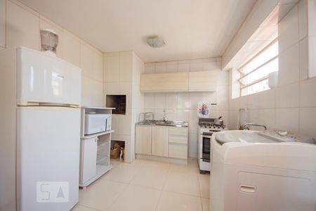 Apartamento à venda com 70m², 2 quartos e sem vaga Apartamento à venda com 70m², 2 quartos e sem vagaCozinha / Lavanderia / Churrasqueira