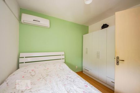 Quarto 1 de apartamento à venda com 2 quartos, 70m² em Rio Branco, Porto Alegre
