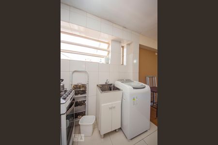 Apartamento à venda com 70m², 2 quartos e sem vaga Apartamento à venda com 70m², 2 quartos e sem vagaCozinha / Lavanderia / Churrasqueira