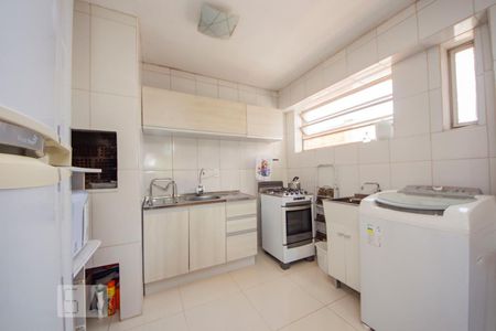 Apartamento à venda com 70m², 2 quartos e sem vaga Apartamento à venda com 70m², 2 quartos e sem vagaCozinha / Lavanderia / Churrasqueira