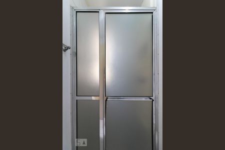 Apartamento para alugar com 66m², 3 quartos e 1 vaga Apartamento para alugar com 66m², 3 quartos e 1 vagaBanheiro da Suíte