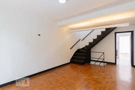 Sala de casa para alugar com 2 quartos, 200m² em Sumarezinho, São Paulo