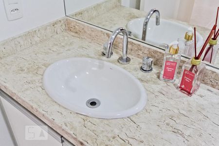 Banheiro de kitnet/studio à venda com 1 quarto, 45m² em Santana, São Paulo