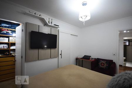 Apartamento à venda com 140m², 4 quartos e 3 vagasSuíte 2