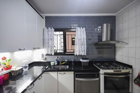Apartamento à venda com 140m², 4 quartos e 3 vagasCozinha