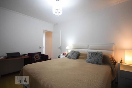 Apartamento à venda com 140m², 4 quartos e 3 vagasSuíte 2