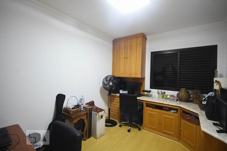 Apartamento à venda com 140m², 4 quartos e 3 vagasQuarto 1