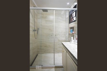 Apartamento à venda com 140m², 4 quartos e 3 vagasBanheiro Suíte 2