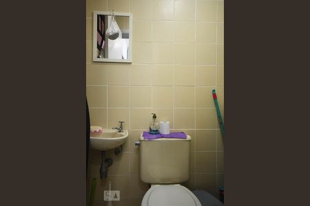 Apartamento à venda com 140m², 4 quartos e 3 vagasBanheiro de Serviço