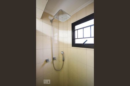 Apartamento à venda com 140m², 4 quartos e 3 vagasChuveiro do Banheiro