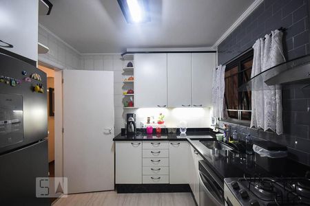 Apartamento à venda com 140m², 4 quartos e 3 vagasCozinha