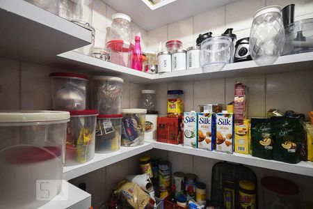 Apartamento à venda com 140m², 4 quartos e 3 vagasDespensa