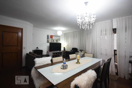 Apartamento à venda com 140m², 4 quartos e 3 vagasSala