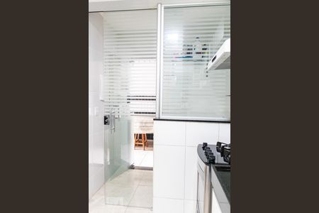 Apartamento para alugar com 90m², 2 quartos e 1 vaga Apartamento para alugar com 90m², 2 quartos e 1 vagaCozinha e Área de Serviço