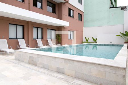 Studio à venda com 26m², 1 quarto e sem vagaPiscina