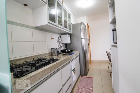 Apartamento para alugar com 61m², 2 quartos e 2 vagas Apartamento para alugar com 61m², 2 quartos e 2 vagasCozinha