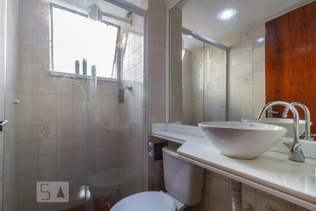 Banheiro de apartamento à venda com 2 quartos, 65m² em Taquara, Rio de Janeiro