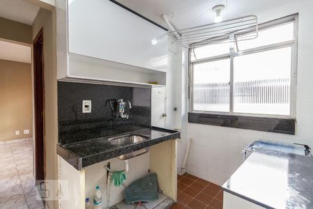 Apartamento à venda com 65m², 2 quartos e 1 vagaCozinha e Área de Serviço