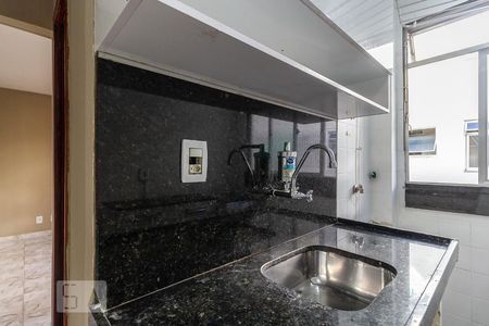 Apartamento à venda com 65m², 2 quartos e 1 vagaCozinha