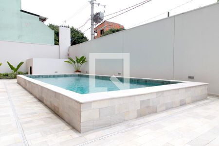 Studio à venda com 26m², 1 quarto e sem vagaPiscina