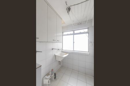 Apartamento à venda com 48m², 2 quartos e 1 vaga Apartamento à venda com 48m², 2 quartos e 1 vagaÁrea de Serviço