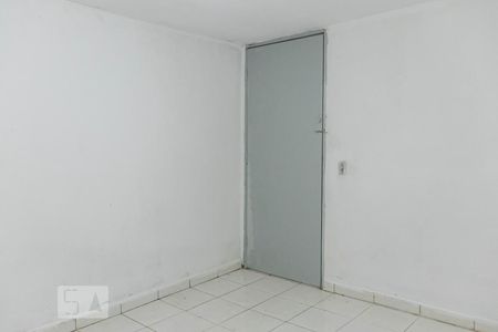 Quarto 1 de casa para alugar com 1 quarto, 40m² em Vila Babilônia, São Paulo