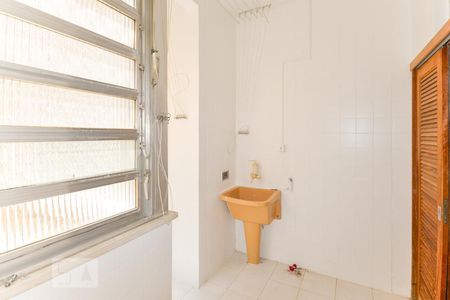 Apartamento para alugar com 65m², 3 quartos e 1 vagaÁrea de Serviço